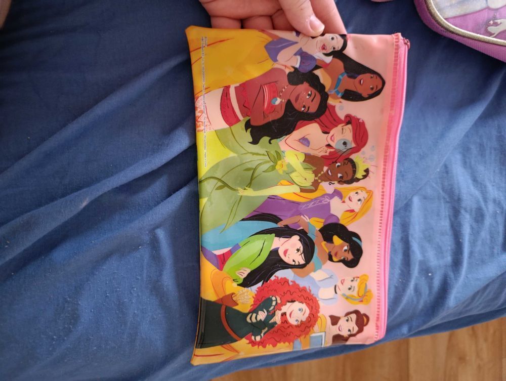 sac a dos avec trousse offert Jeux / jouets