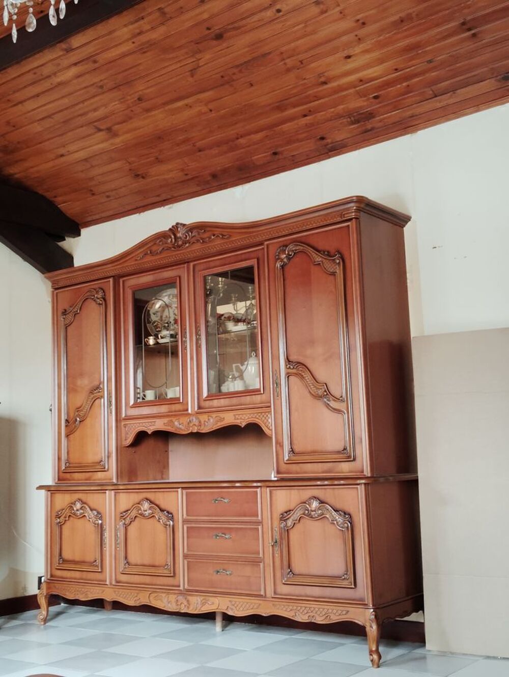 Buffet/living bois couleur merisier Meubles