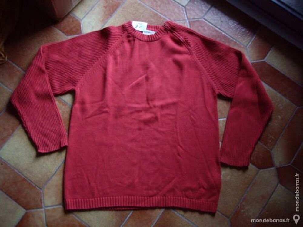 PULLS Homme Taille L &agrave; 2 € Vêtements