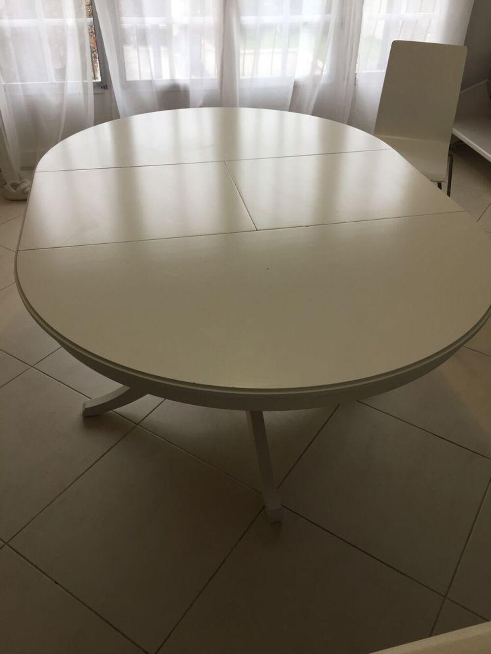 Table blanche extensible IKEA Meubles