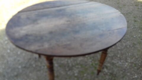 table bois ovale 70 Vendeuvre-du-Poitou (86)