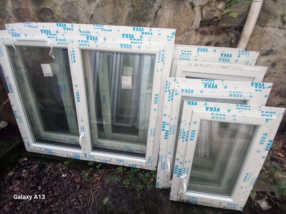 lot de menuiseries PVC neuves Bricolage
