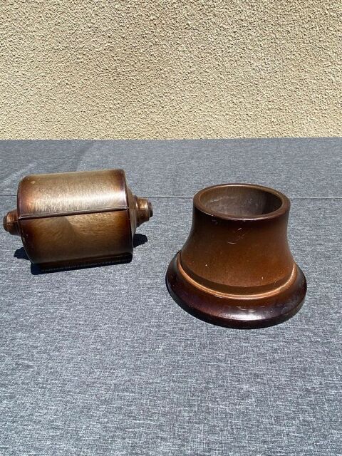 D�rouleur papier toilette et son pot pour balayette assorti 1 Juran�on (64)