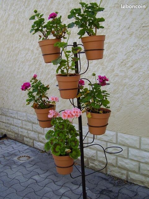Présentoir porte fleurs 50 Grenoble (38)