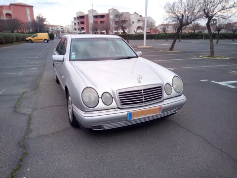 Mercedes Classe E E300 TD Avantgarde A 1999 occasion Le Cap D Agde 34300