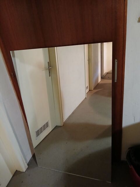 MIROIR EN BON ETAT 30 Haguenau (67)