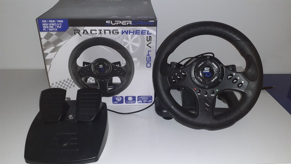 volant avec p&eacute;dale adaptable aussi sur Ps Consoles et jeux vidéos