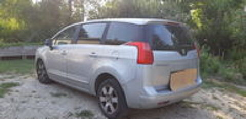 5008 1.6 e-HDi 112ch FAP BMP6 BLUE LION Business 5pl 2012 occasion 37260 Monts