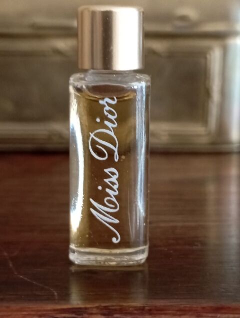 Miniature de parfum Miss Dior 2ml 6 Digne-les-Bains (04)