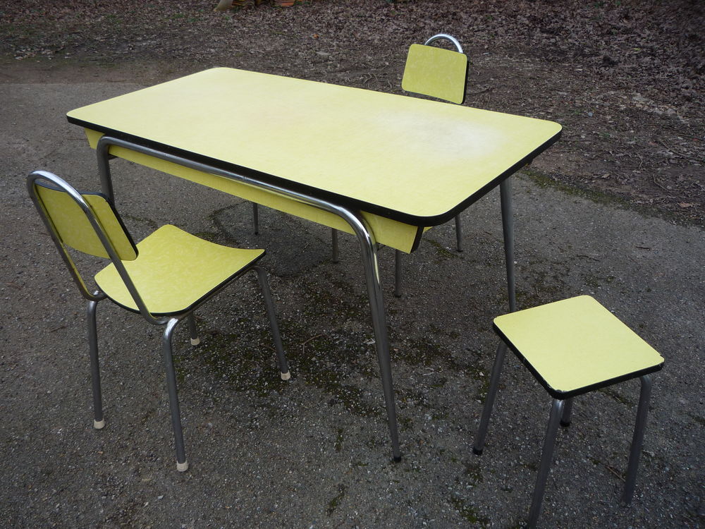 Chaise/ tabouret moderniste formica jaune/cuisine/s&eacute;jour(R) Meubles