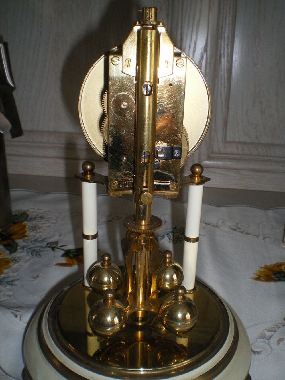 PENDULE 400 JOURS KOMA 