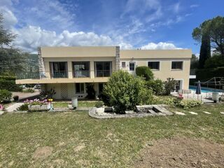  Villa à vendre 9 pièces 254 m²