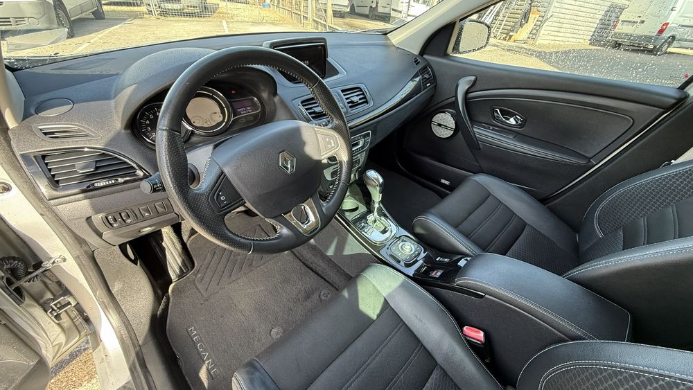 M&eacute;gane III TCE 130 Bose EDC 2014 occasion 33450 Montussan