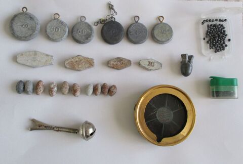 
LOT PLOMBS PECHE                
8 Saint-Andr�-les-Vergers (10)