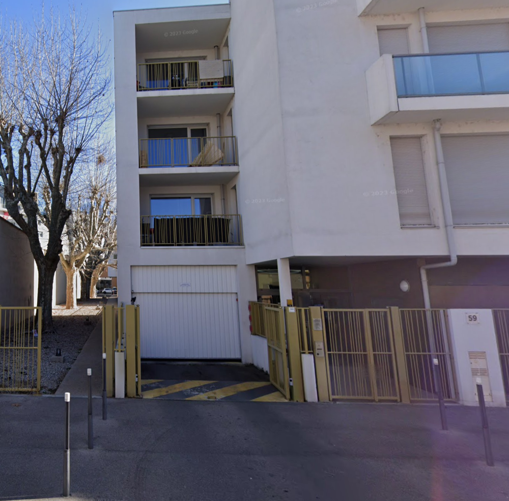 Location Parking/Garage Garage double privatif ferm (box) de 29m Lyon 7