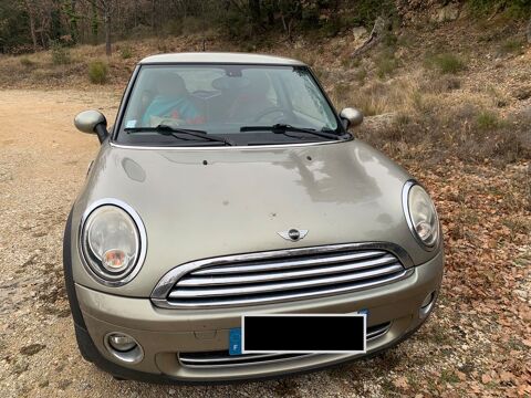 Mini Cooper Hatch 1.6i - 122 50 Camden A 2010 occasion Apt 84400