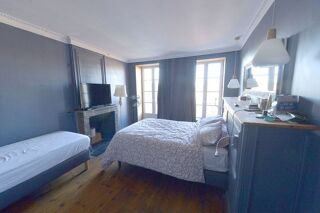  Maison  vendre 8 pices 