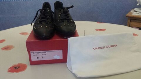 chaussures plates 35 Noyon (60)