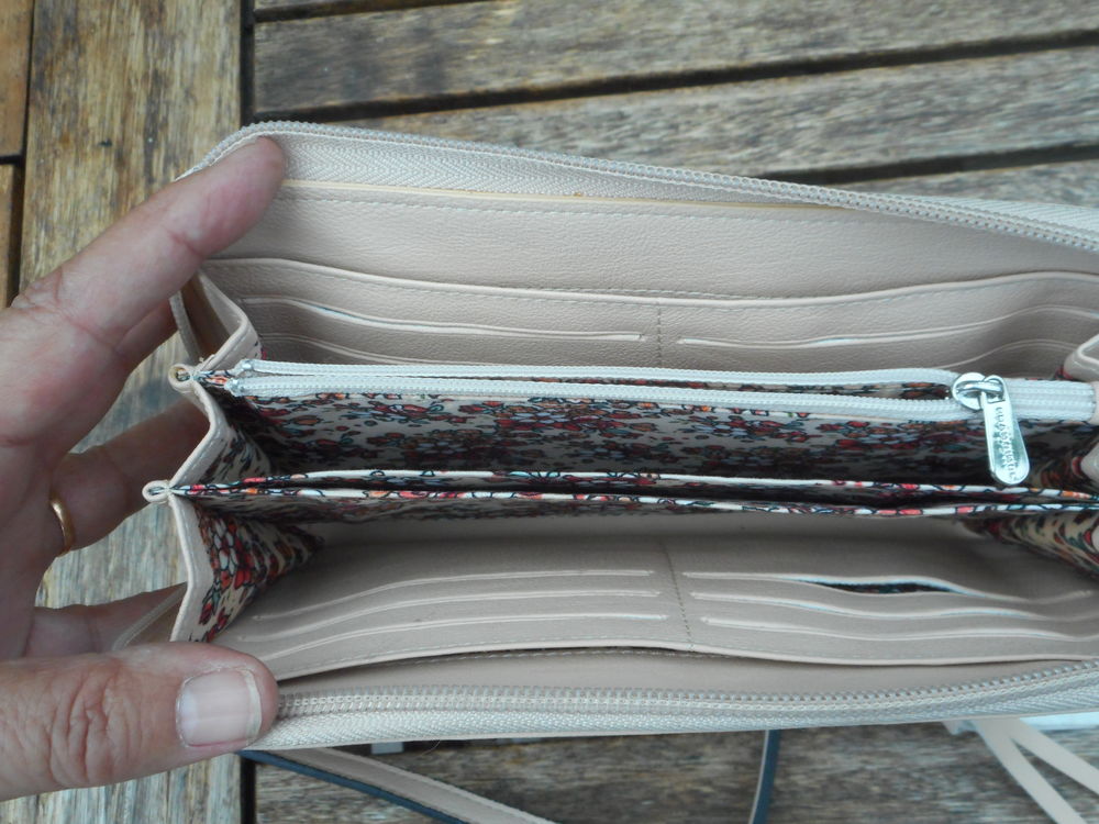 Pochette en cuir Francinel Maroquinerie