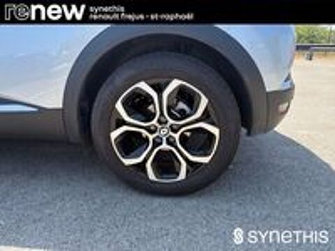 Captur E-Tech full hybrid 145 Techno 2022 occasion 83600 Fr&eacute;jus