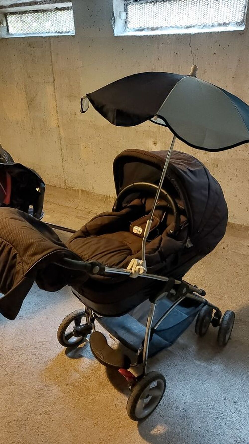 Poussette neuf discount