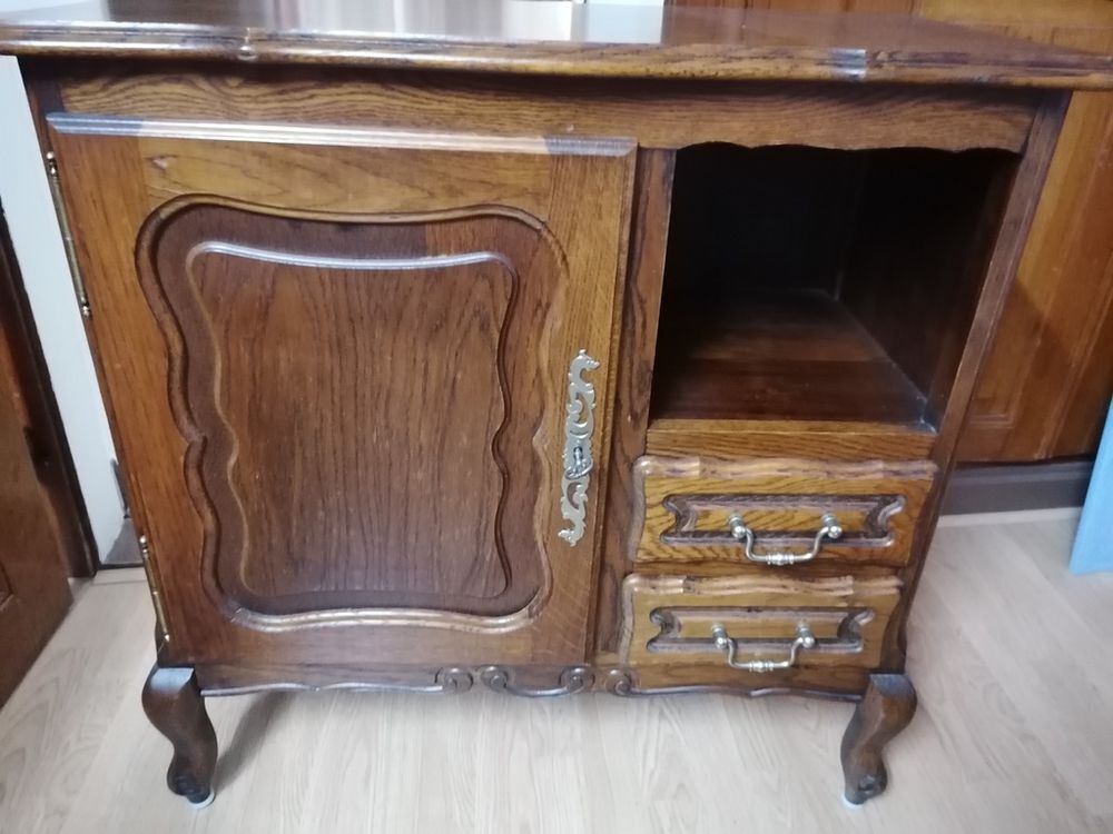 Meuble d'appoint ancien Jardin