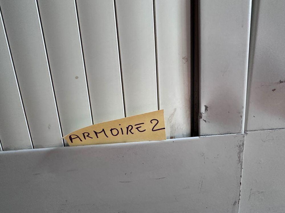 lot de 3 armoires de bureau + rehausses gris Meubles