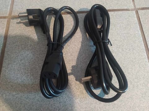 Lot x2 cbles d'alimentation de 1,30 m
10 Oriol-en-Royans (26)