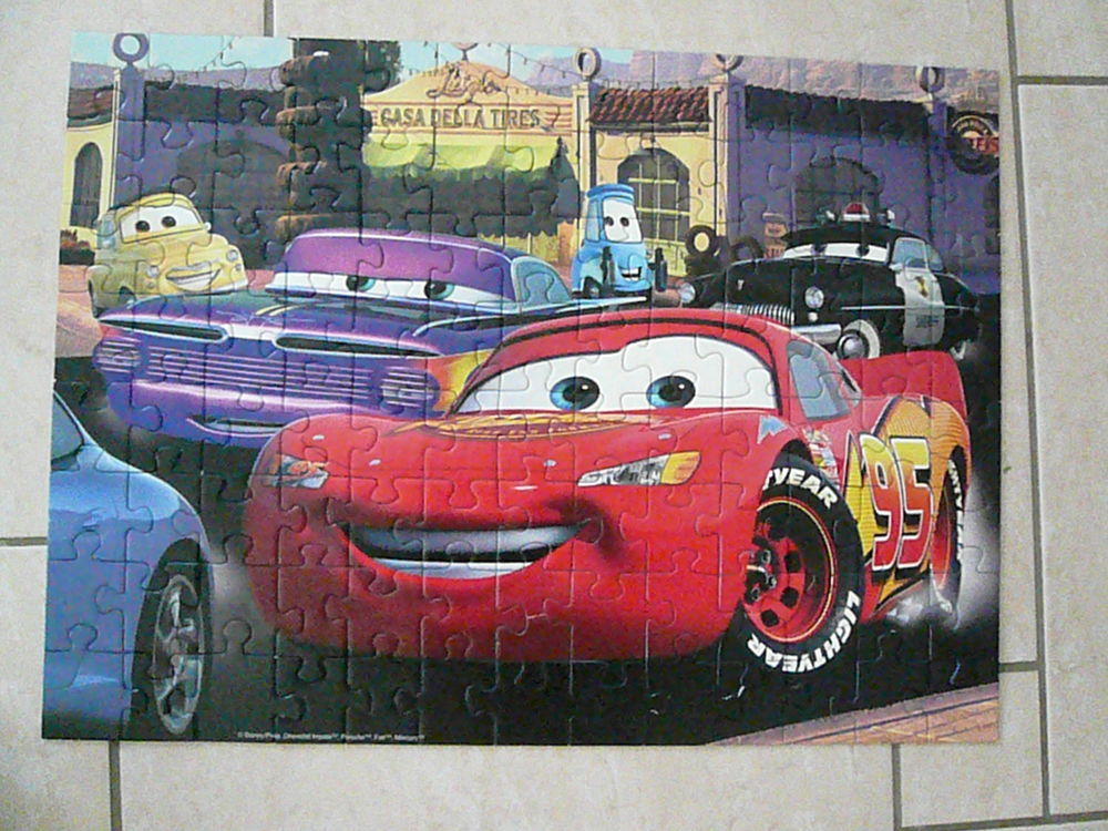 Puzzle Car's 100 pi&egrave;ces Jeux / jouets