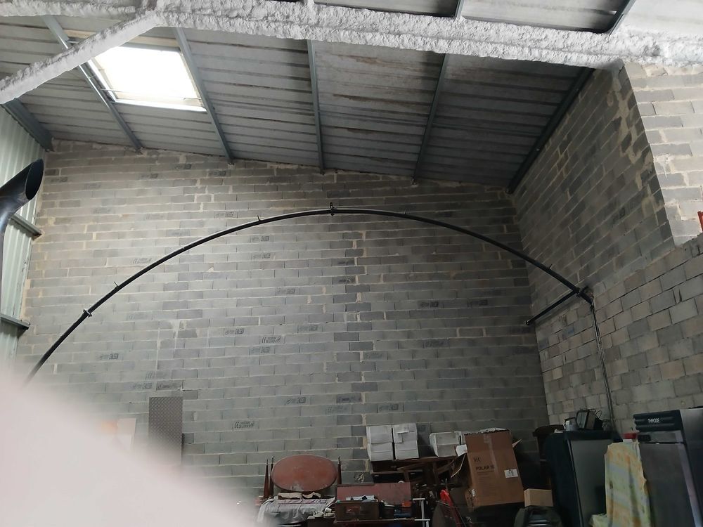 Location Autre local stockage ou autres 250m2 Vedène