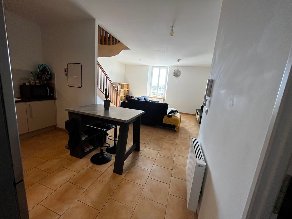 Location Appartement T2 duplex avec cuisine meublée 58 m 2 
2 parking Les arcs