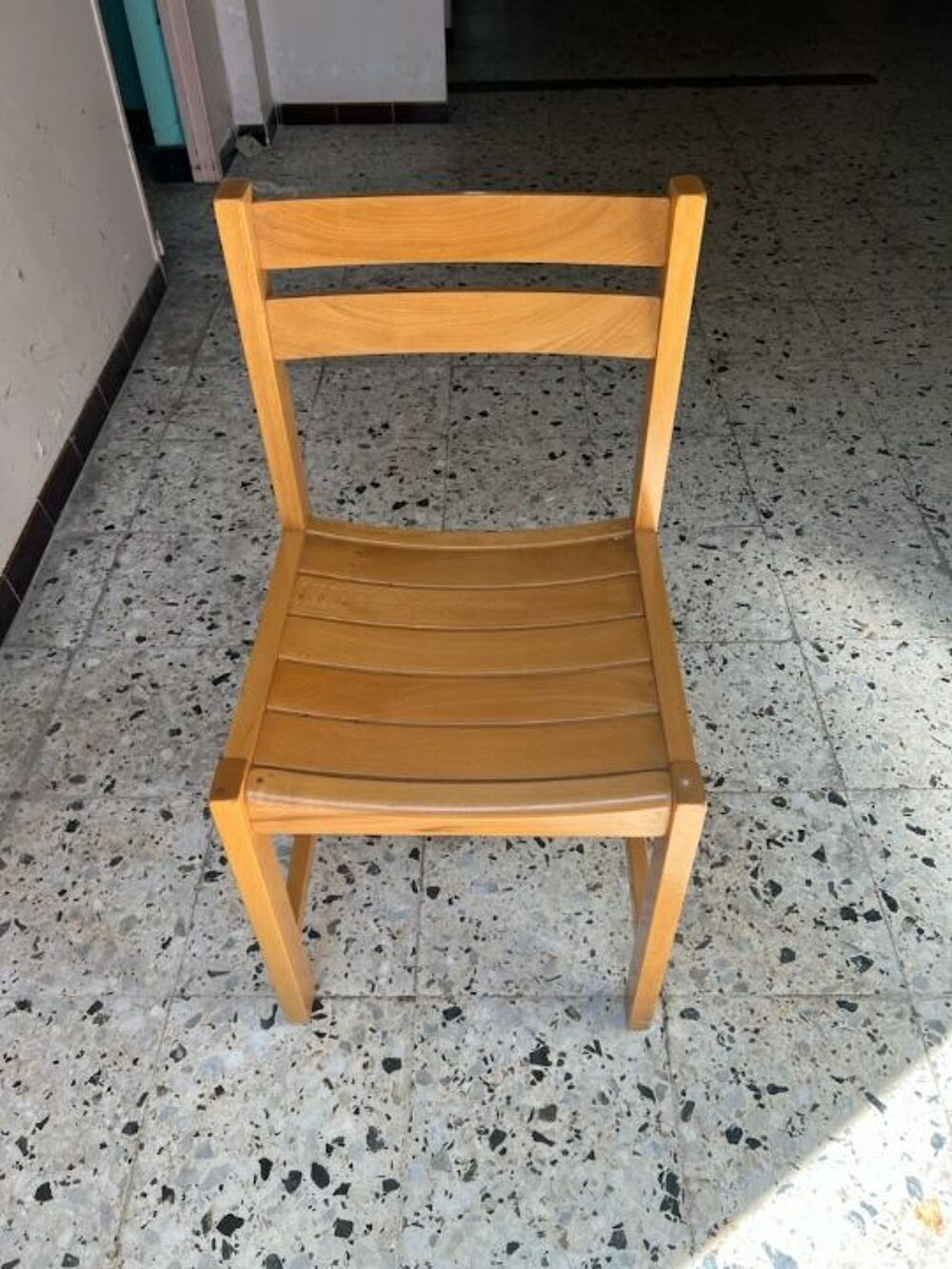 chaise en bois Meubles