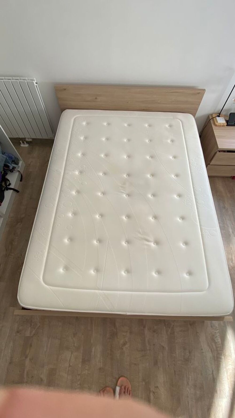 Matelas en excellent &eacute;tat 140x190 Meubles