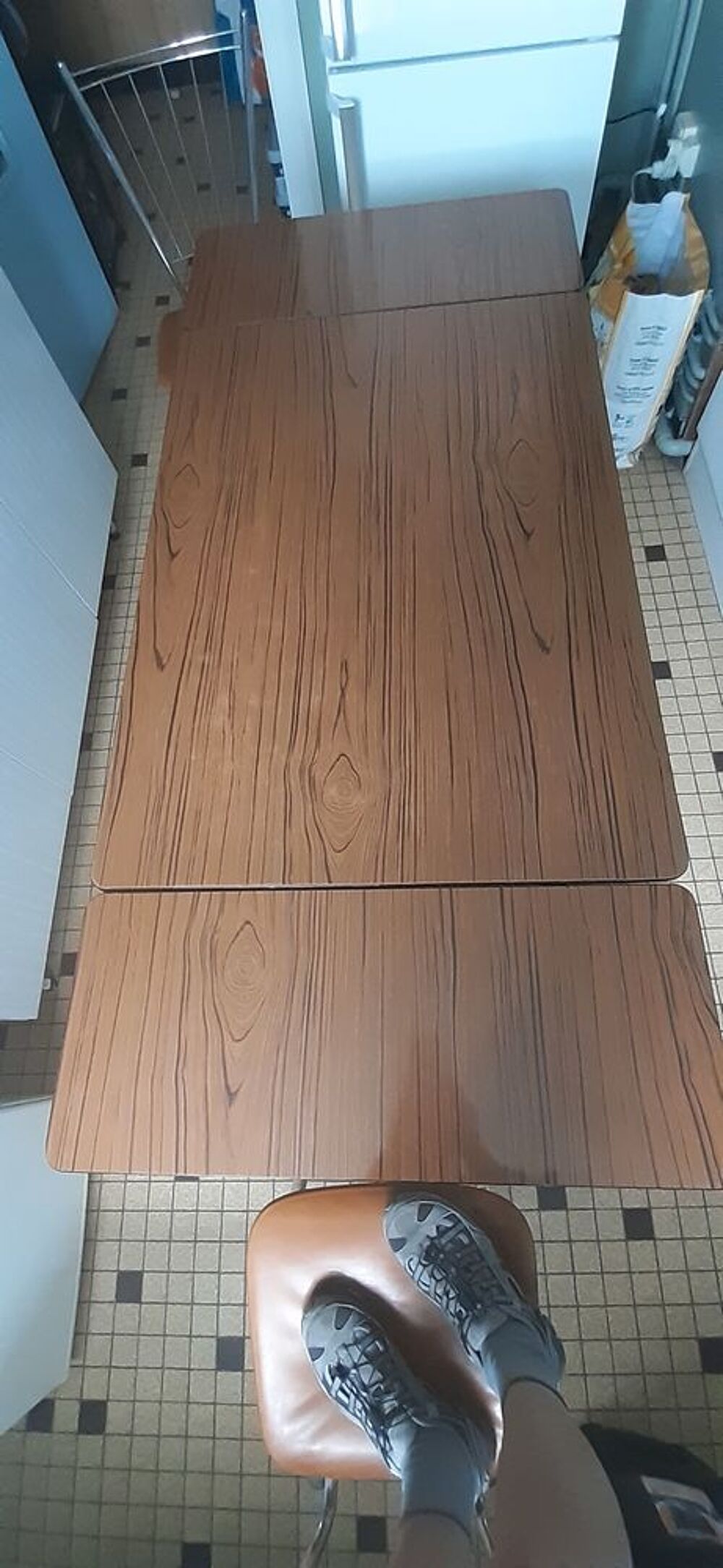 Table cuisine formica marron Meubles