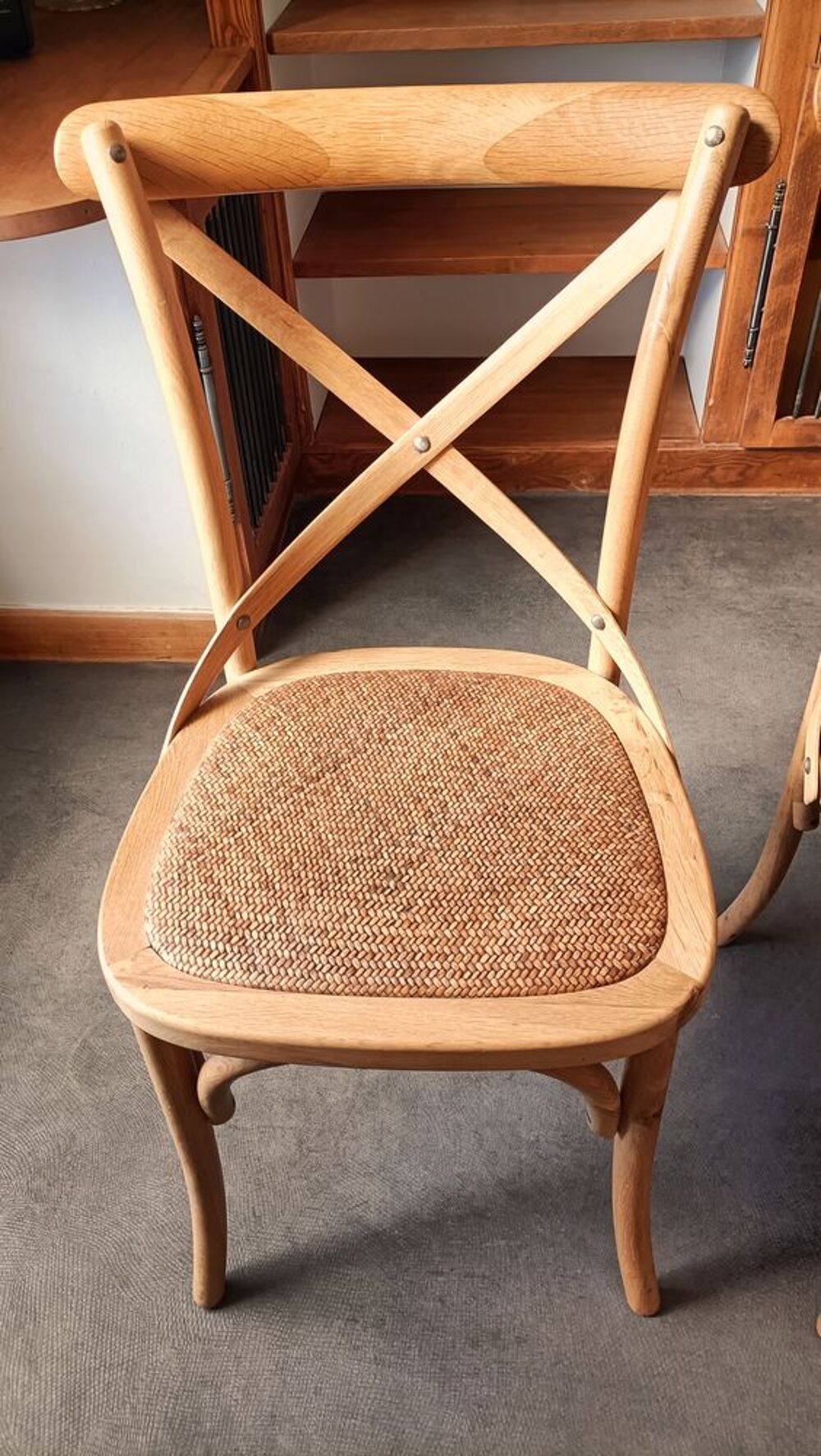 lot de 8 chaises/ Fauteuils Meubles