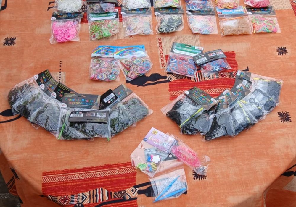 Lot n&deg;2 pour Fabriquer Bracelets Elastiques avec Clips, Etc. Jeux / jouets