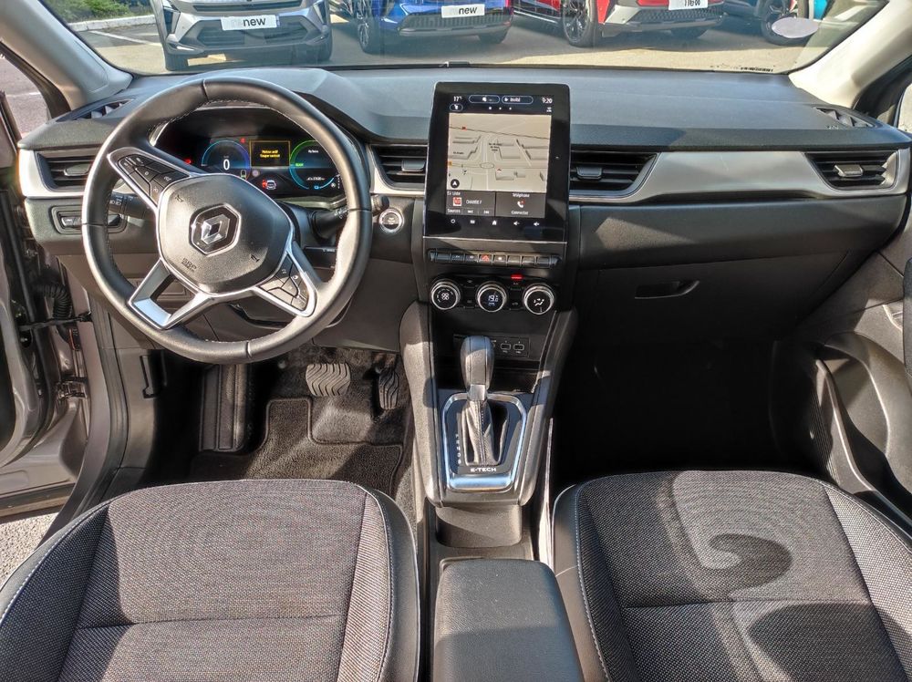 Captur E-Tech full hybrid 145 Techno fast track 2023 occasion 95520 Osny