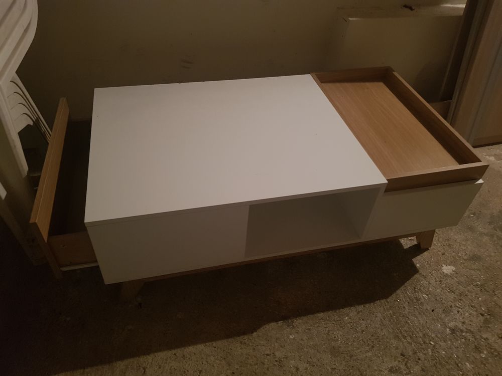 Table de salon couleur beige Meubles