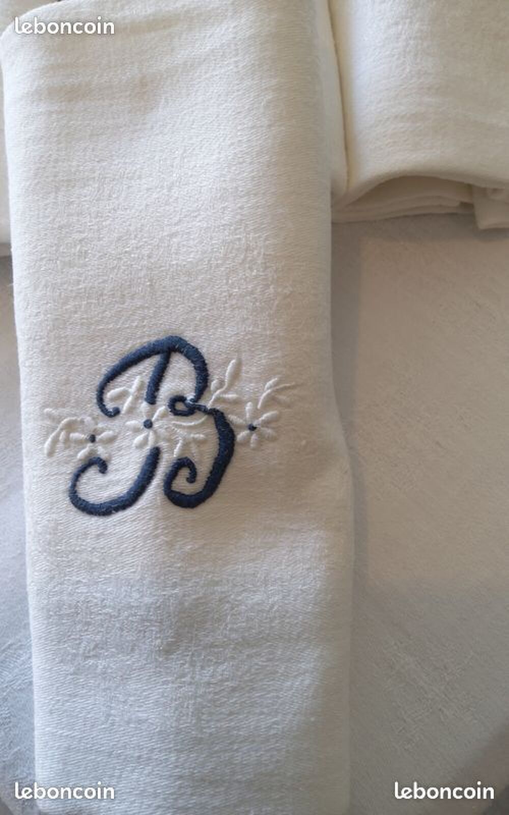 Belle nappe ancienne brod&eacute;e main et ses 10 serviettes Cuisine