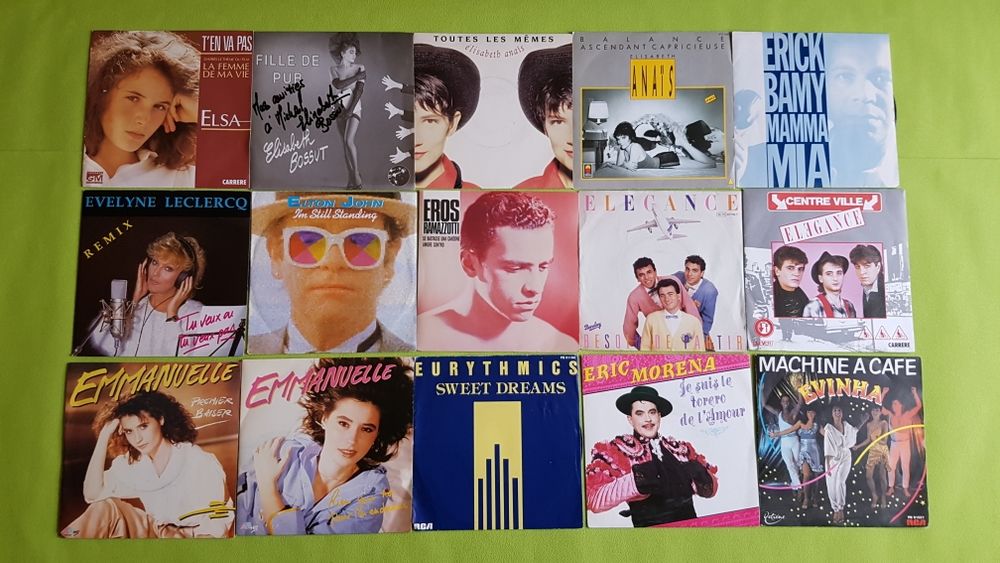 LES 45T PHOTO 18 CD et vinyles