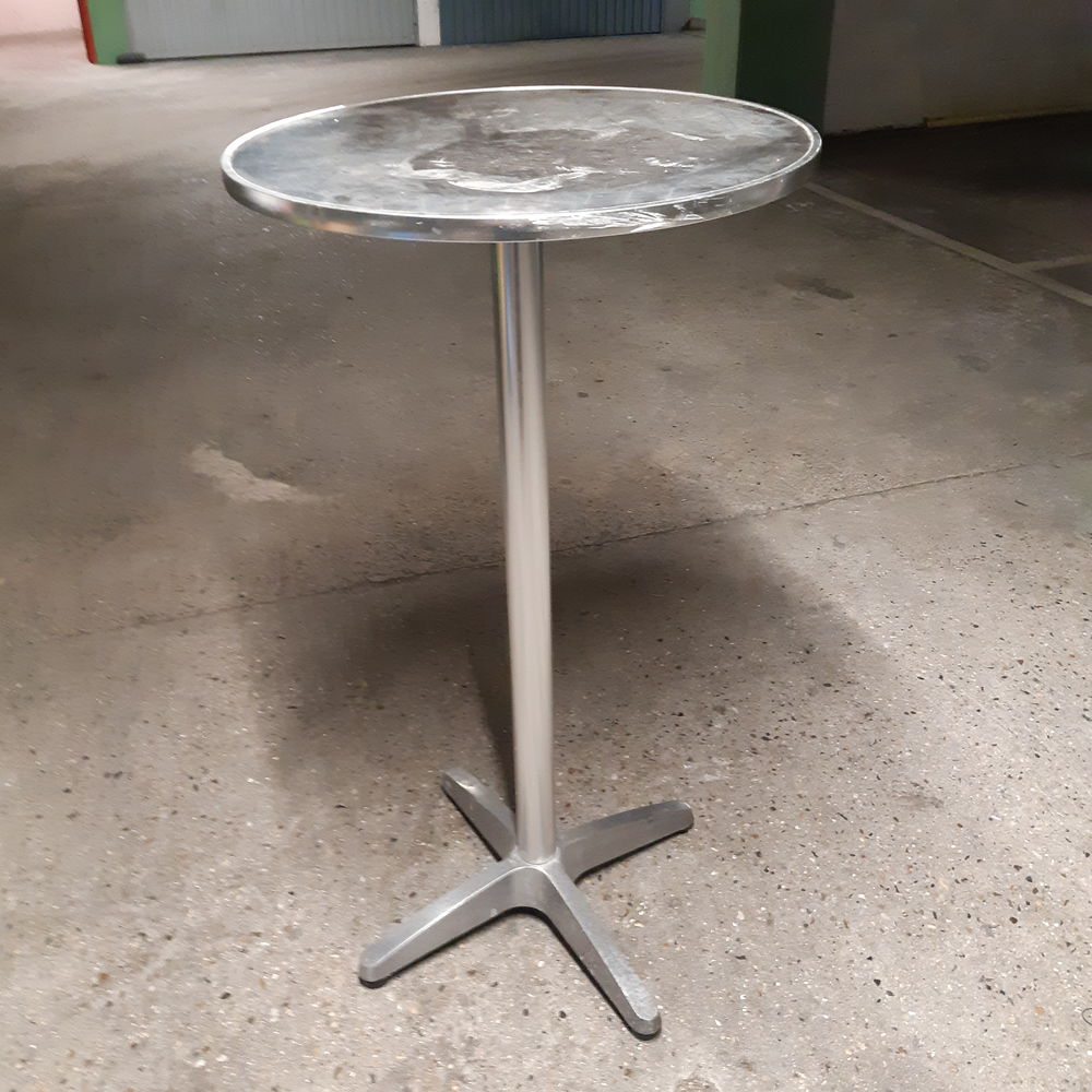 Mange debout Meubles