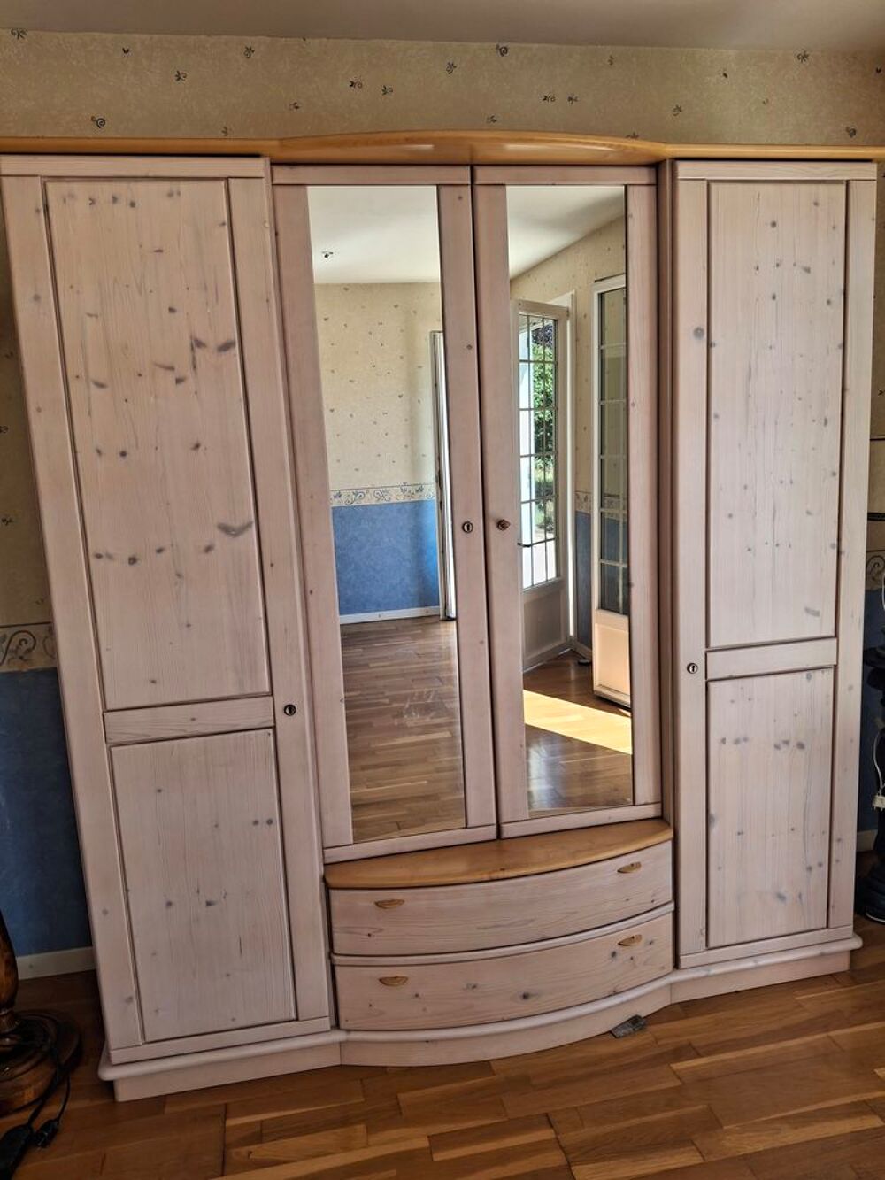 Armoire 2 penderies &eacute;tag&egrave;res et tiroirs Meubles