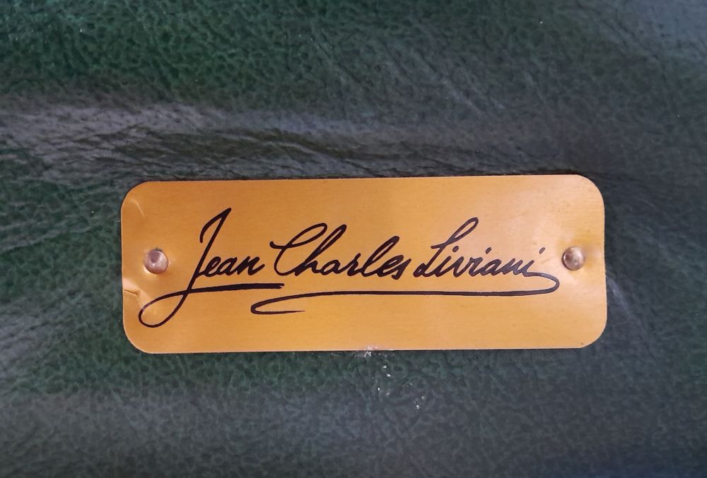 Canap&eacute; cuir 2/3 places Meubles