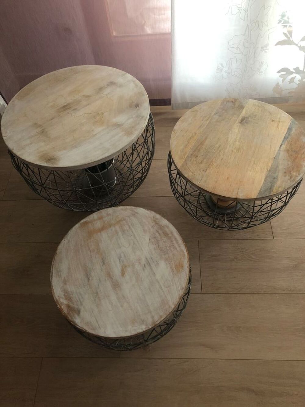 3 tables gygogne Meubles