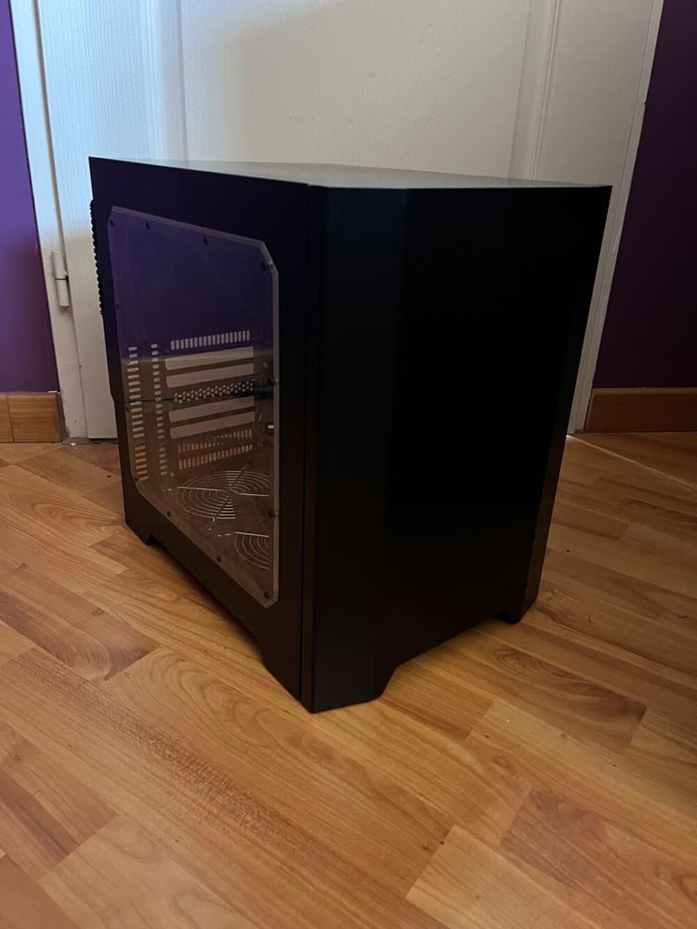 Bo&icirc;tier Cooltek + accessoires Matériel informatique