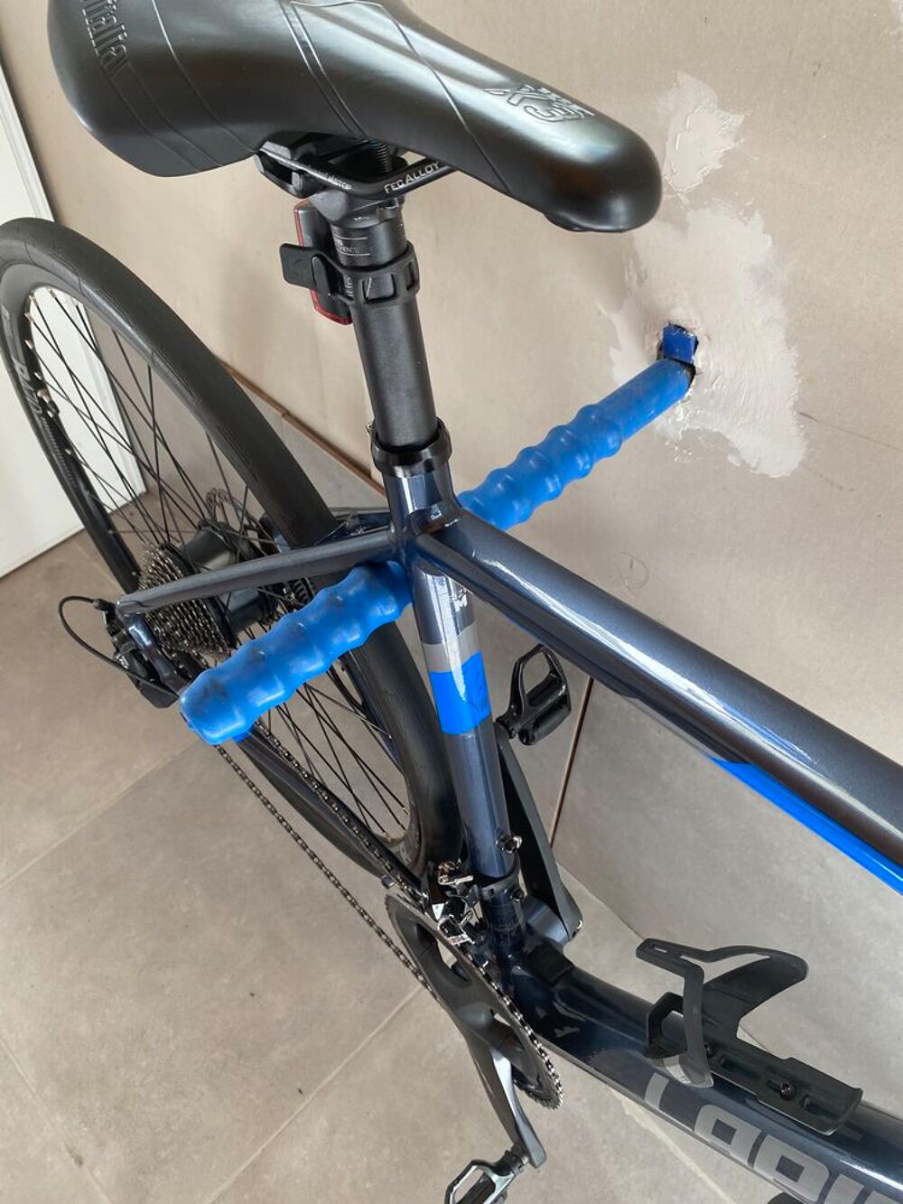 Velo route VAE Lapierre Esensium 500 NEUF Vélos