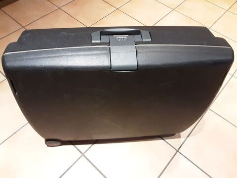 Valises coques 15 Rethel (08)