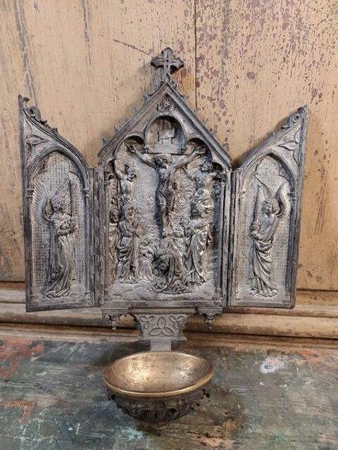 Ancien B�nitier Triptyque Bronze ou Cuivre Argent� XIX�me 320 Loches (37)