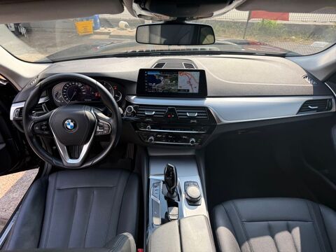 BMW Série 5 520d 190 ch BVA8 Business 2017 occasion Paris 75019