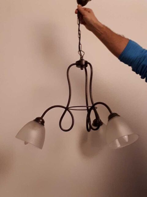 LUSTRE METAL COULEUR BRONZE 25 Asni�res-sur-Seine (92)